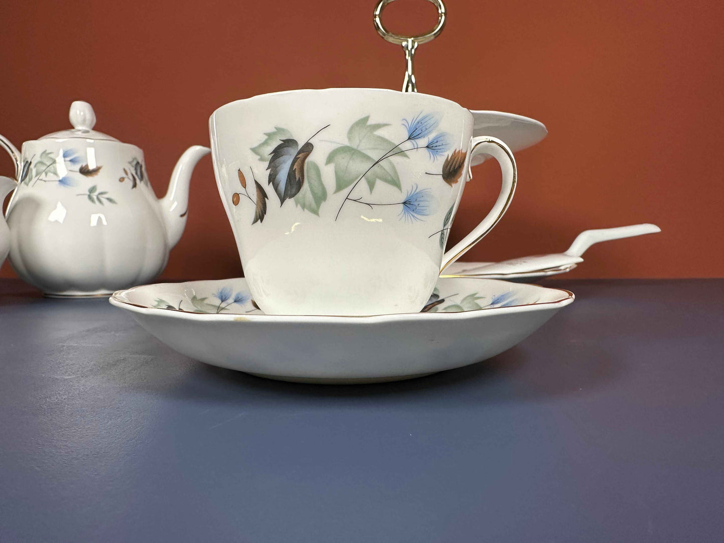 Colclough Vintage Bone China Tea Set – Teapot, Cups, Plates & Cake Stand