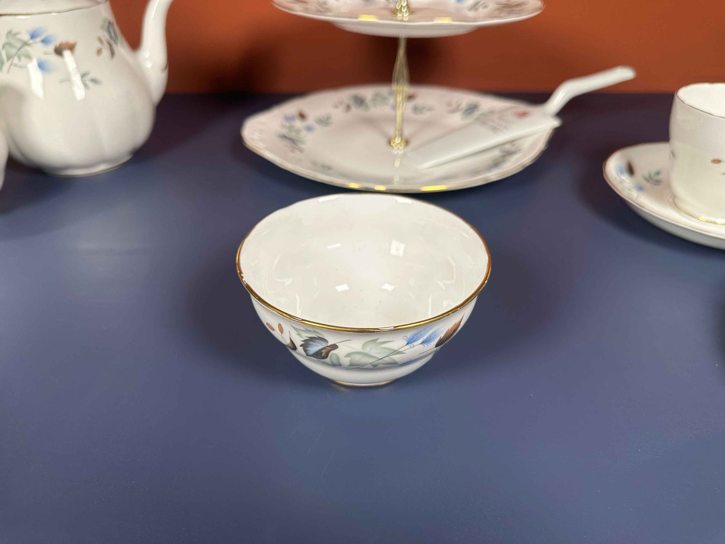 Colclough Vintage Bone China Tea Set – Teapot, Cups, Plates & Cake Stand
