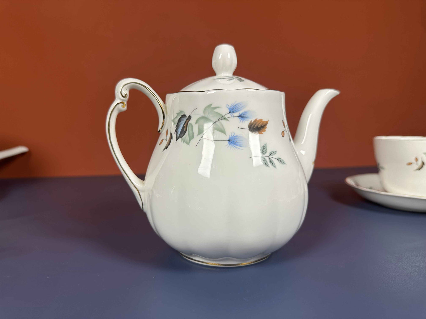 Colclough Vintage Bone China Tea Set – Teapot, Cups, Plates & Cake Stand