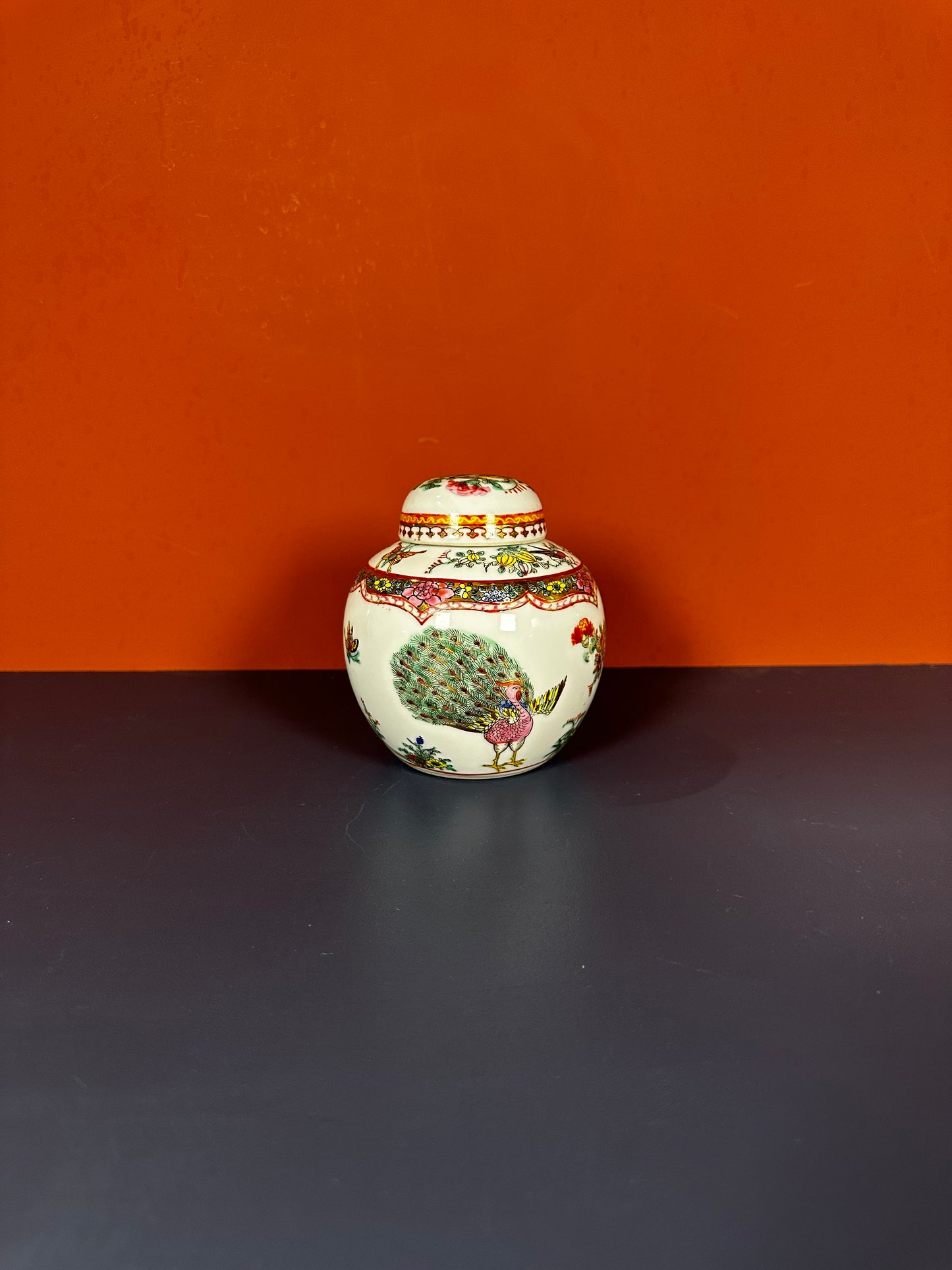 Antique Chinese Ginger Jar – Hand-Painted Floral & Peony Porcelain