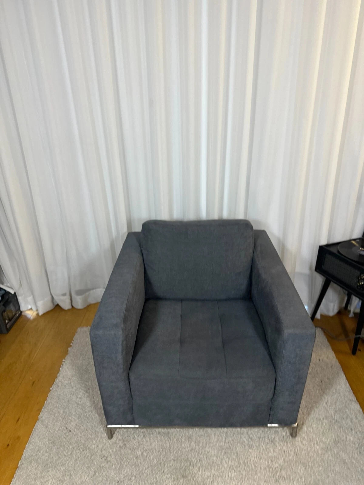 Natuzzi Armchair – Modern Dark Grey Fabric Lounge Chair – Comfortable