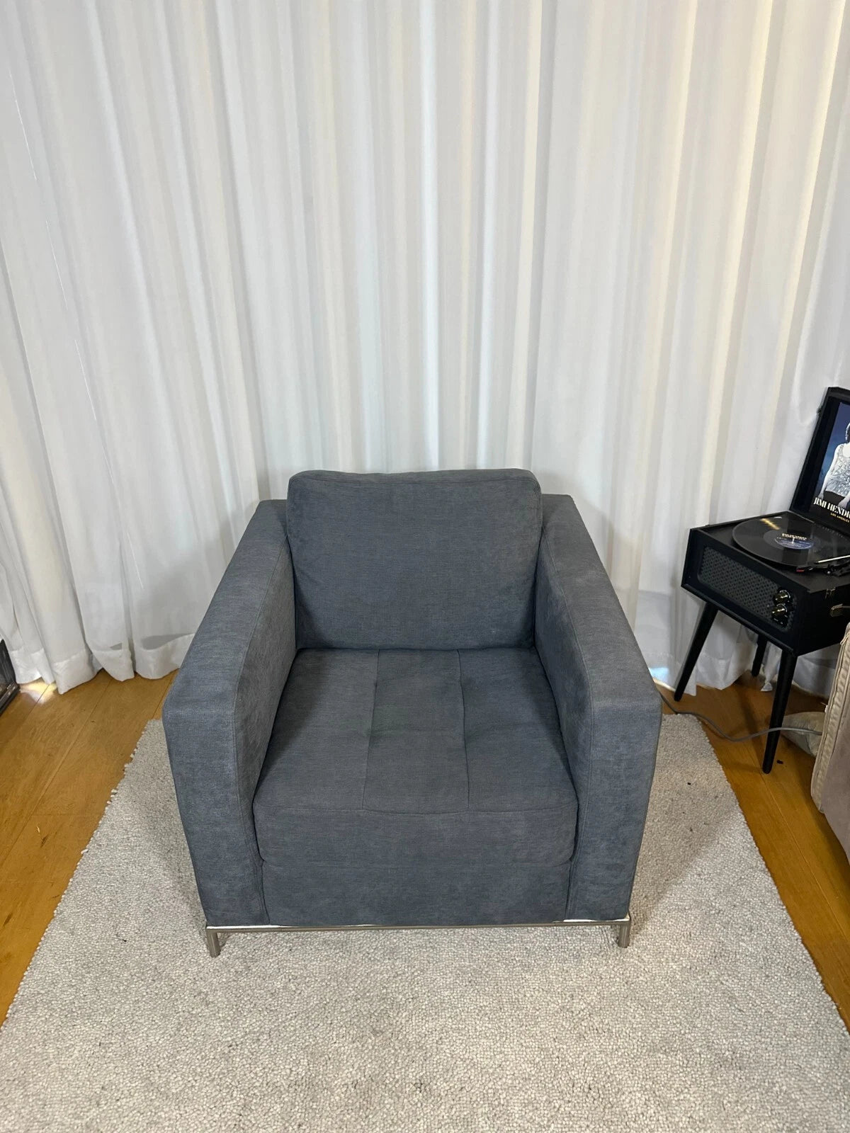 Natuzzi Armchair – Modern Dark Grey Fabric Lounge Chair – Comfortable