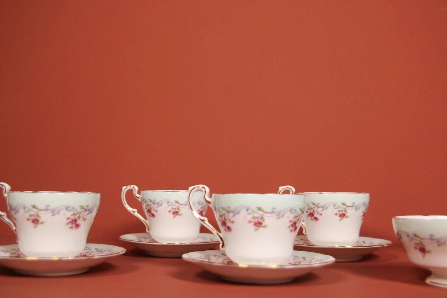 Paragon Bordeaux Tea Cups & Saucers – Vintage Floral Bone China Set