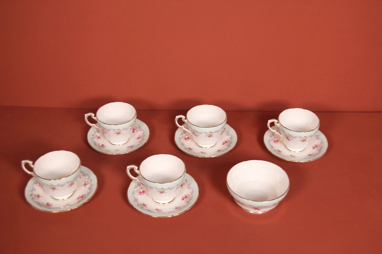 Paragon Bordeaux Tea Cups & Saucers – Vintage Floral Bone China Set