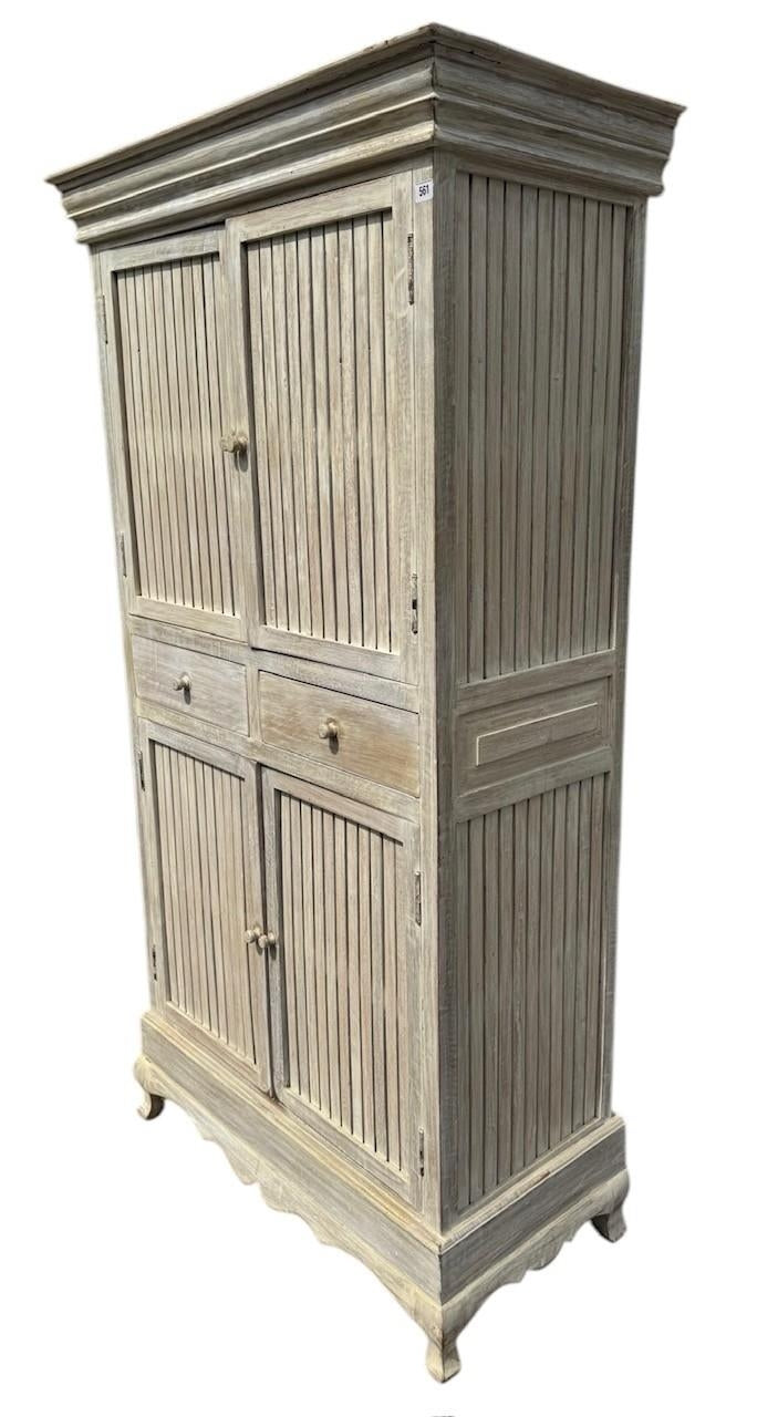Tall Decorative Painted Kitchen Ladder Cabinet – Farmhouse Style, 200cm