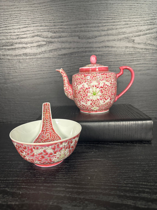 Vintage Chinese Red Floral Porcelain Tea Set – Teapot, Bowl & Spoon