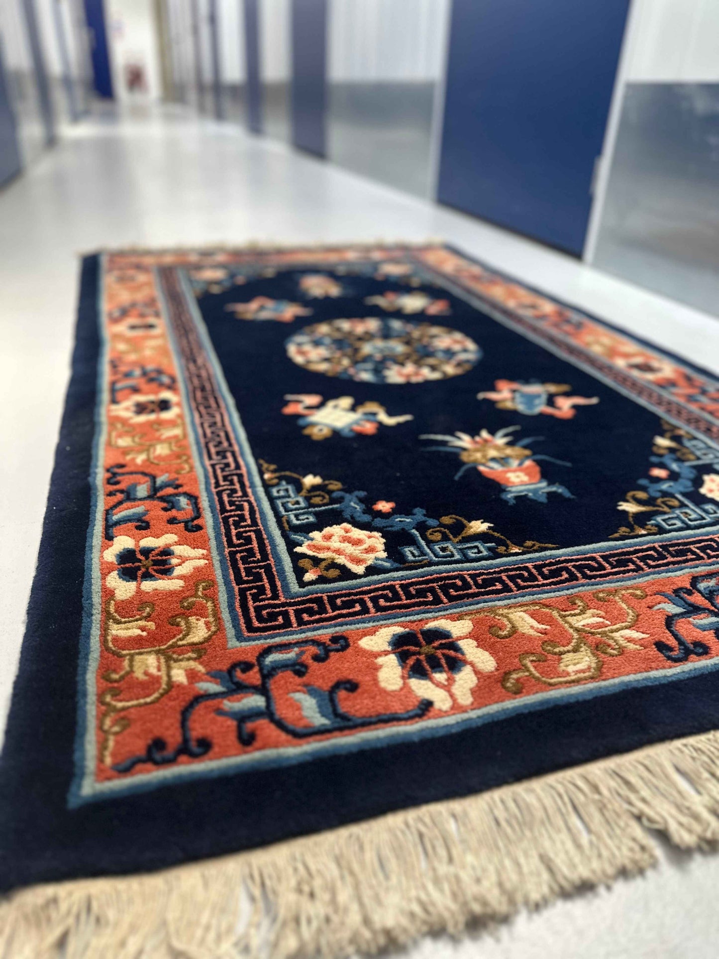 Traditional Hand-Knotted Chinese Wool Rug – 93x155cm – Floral Border Design