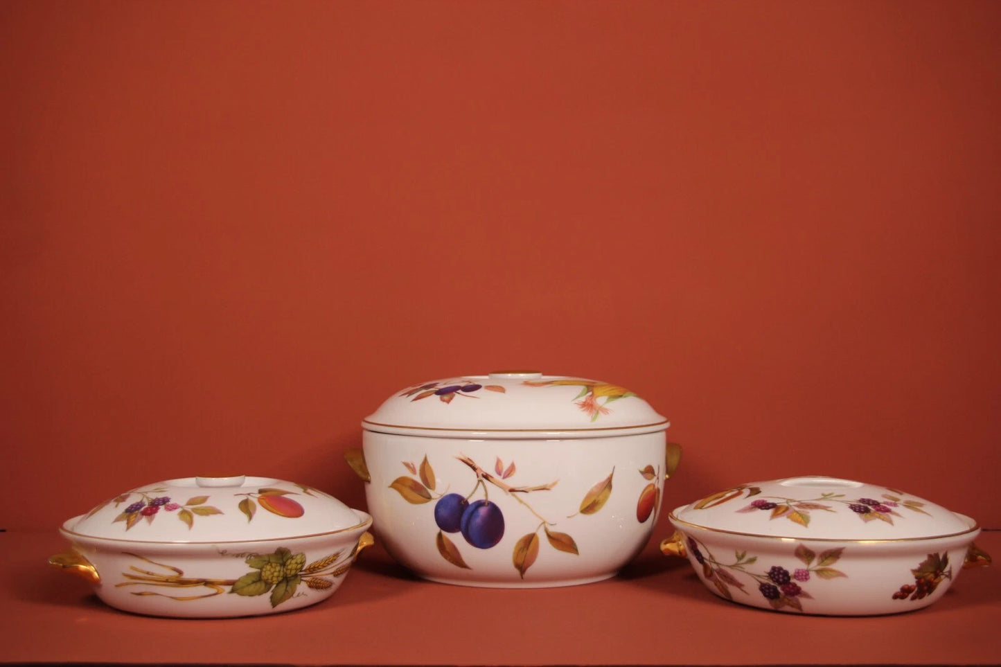 Royal Worcester Evesham Tureen Set – 3x Covered Serving Dishes