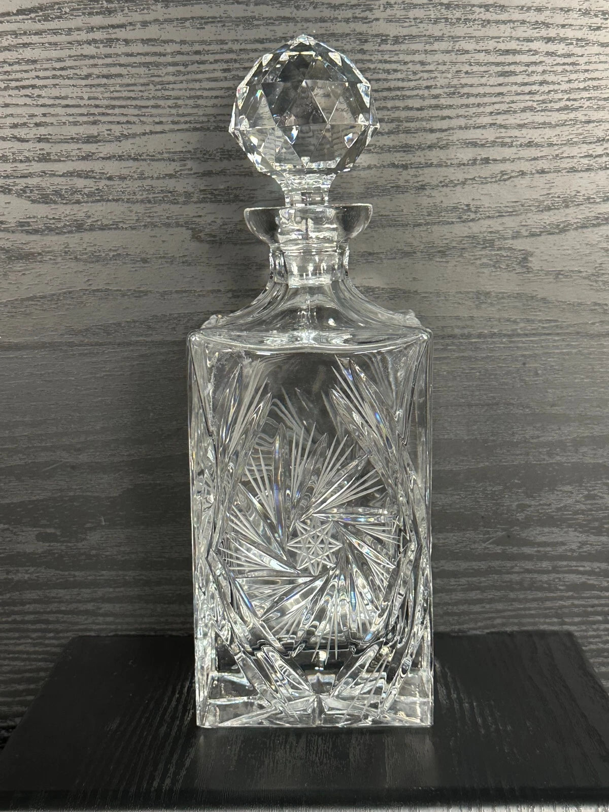 Vintage Cut Glass Crystal Decanter with Faceted Stopper – Starburst Design