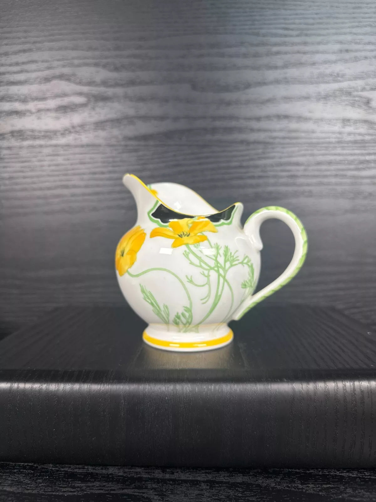 Royal Doulton Helena Tea Set – Cups, Saucers, Milk Jug & Sugar Bowl