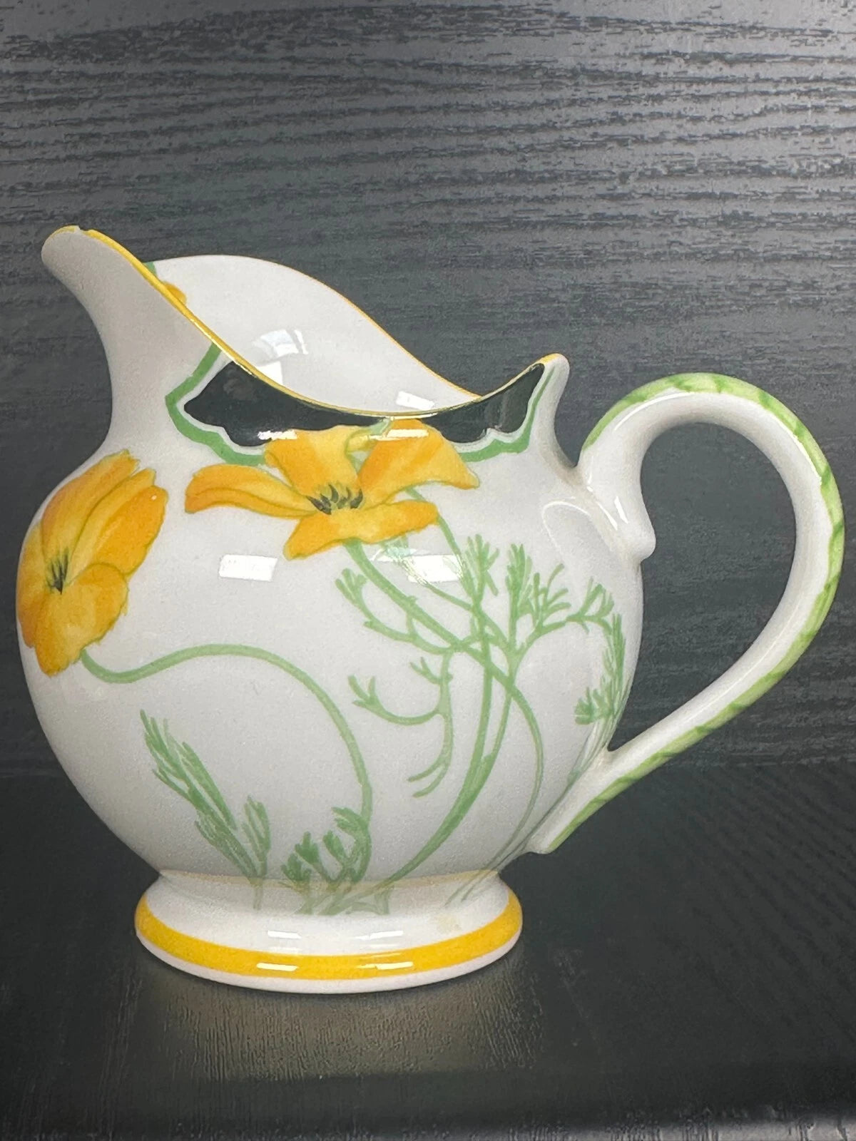 Royal Doulton Helena Tea Set – Cups, Saucers, Milk Jug & Sugar Bowl