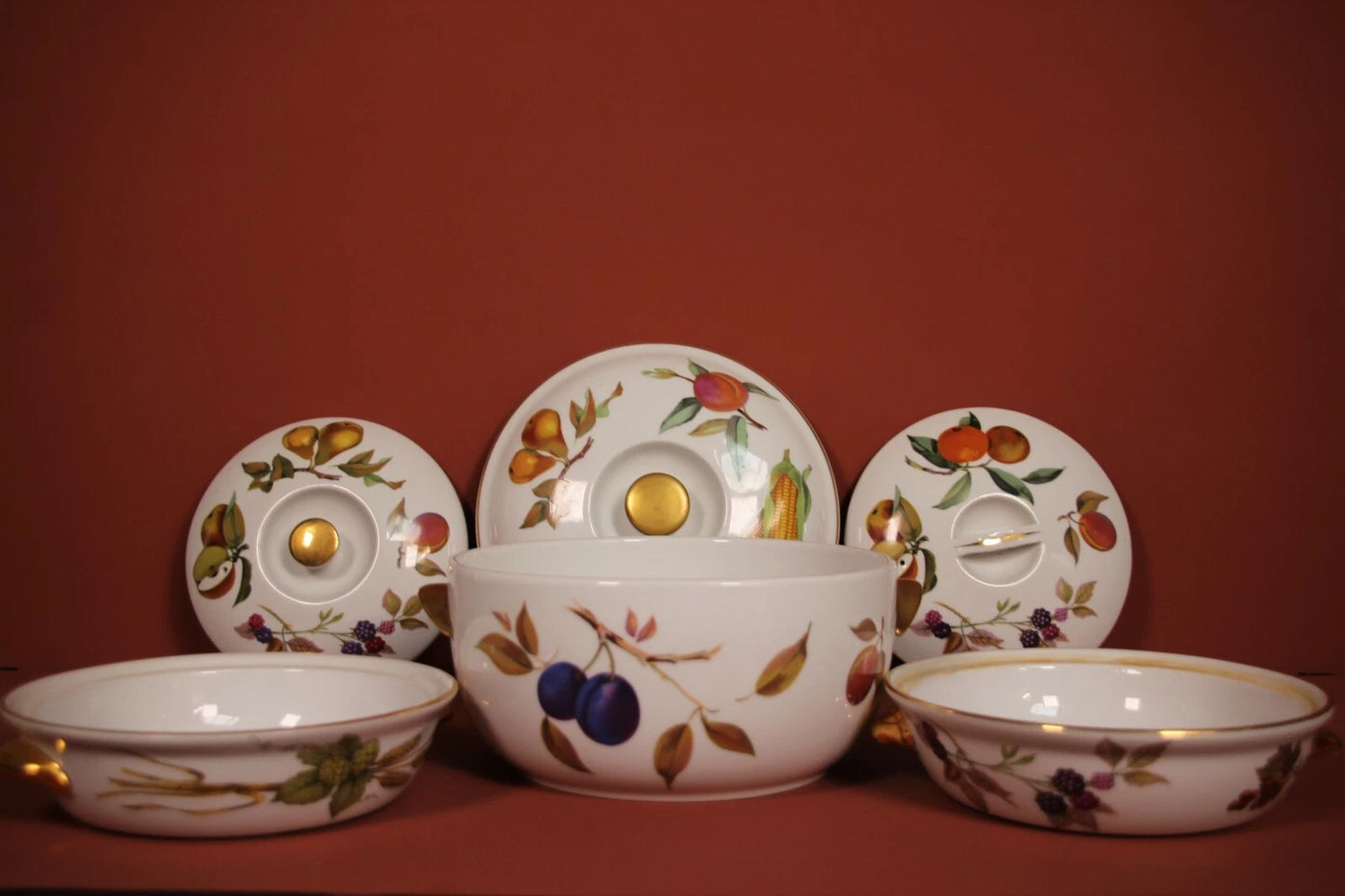 Royal Worcester Evesham Tureen Set – 3x Covered Serving Dishes